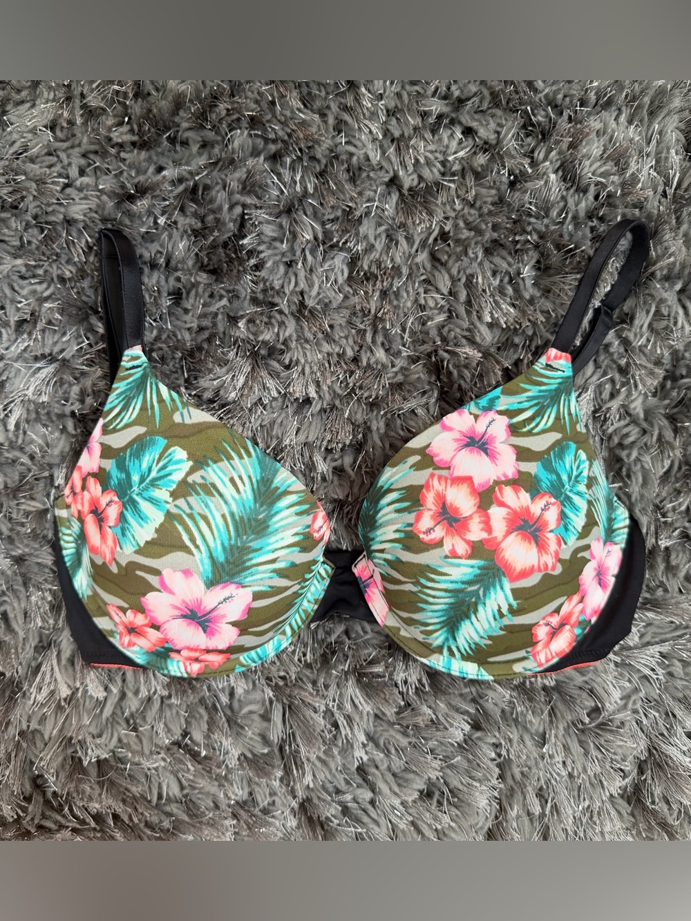 Victoria’s Secret PINK Wear Everywhere Push-up Bra